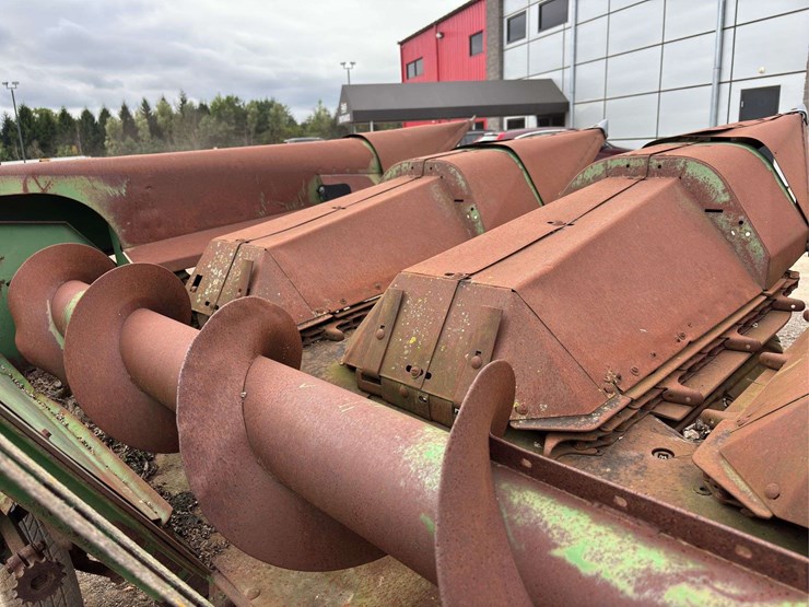 john-deere-643-image-22