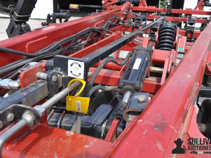 2015-case-ih-2015-image-14
