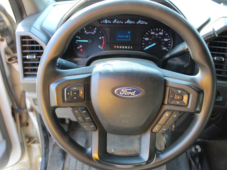 2019-ford-f350-xl-image-12