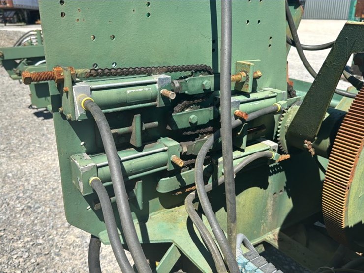 #126-•-cleereman-model-36-circular-mill-image-29
