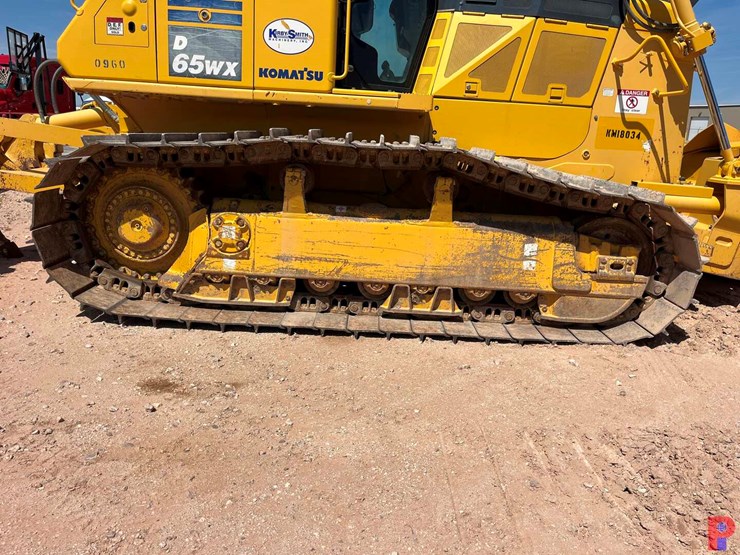2018-komatsu-d65wx-18-image-8