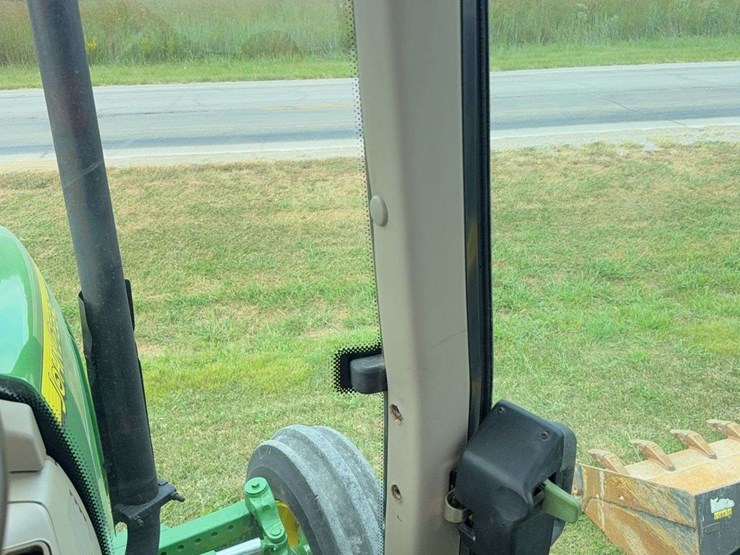 john-deere-6420-tractor,-2wd,-4,241-hours,-2-remotes,-540pto-image-19