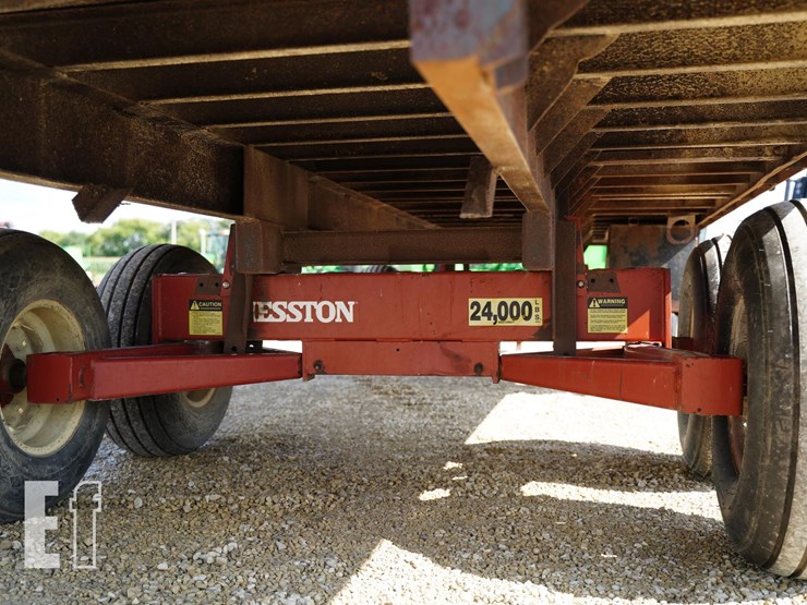 hesston-2-12-image-16