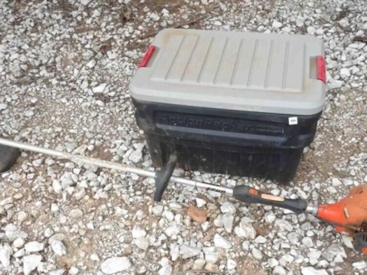 echo-srm-225-weedeater,-container-image-1