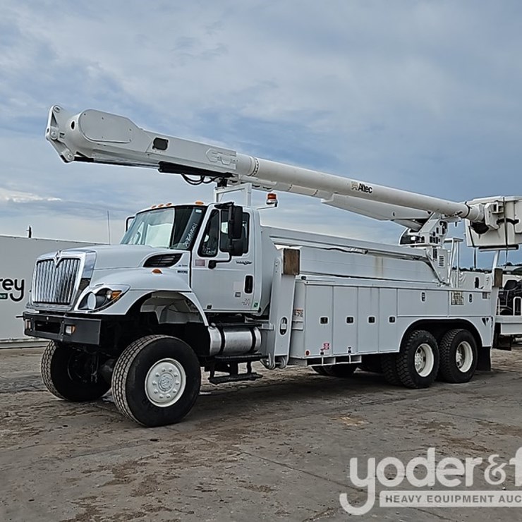 2012 INTERNATIONAL 7400