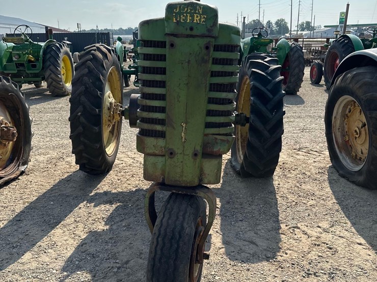 john-deere-a-image-2