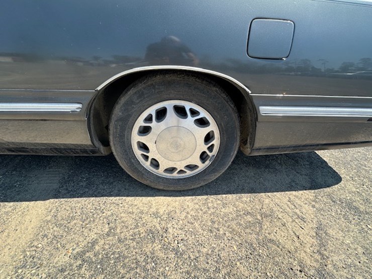 #22948-•-1997-cadillac-victoria-hearse-image-10