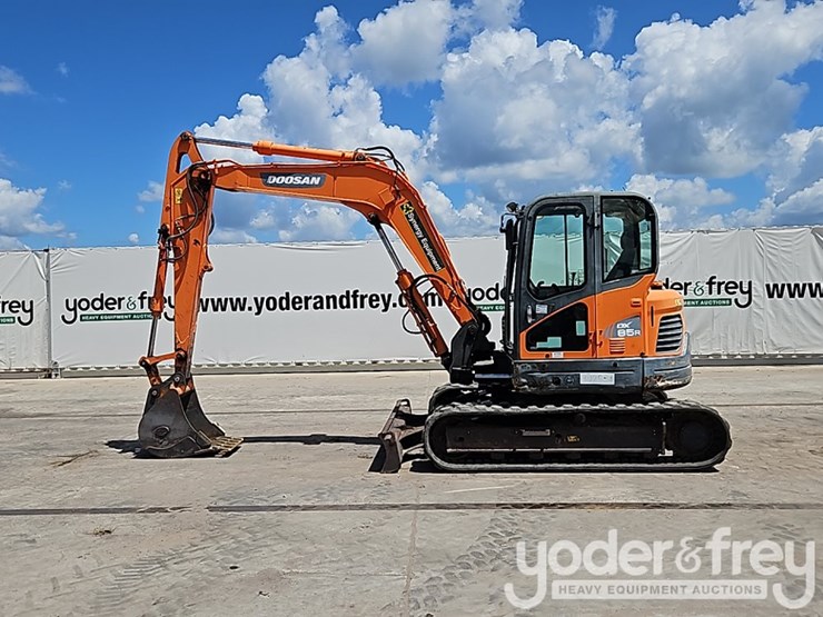2018-doosan-dx85r-3-image-2