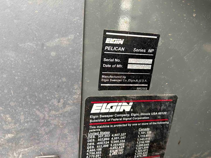 2008-elgin-sweeper-image-2