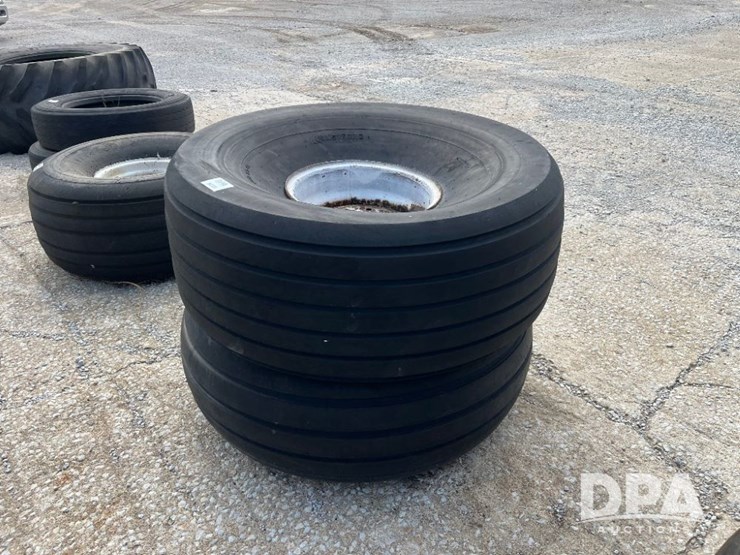 flotation-tires-(jn2729)-image-2