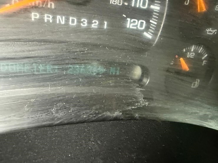 2006-chevy-silverado-1500-ls-truck-image-15