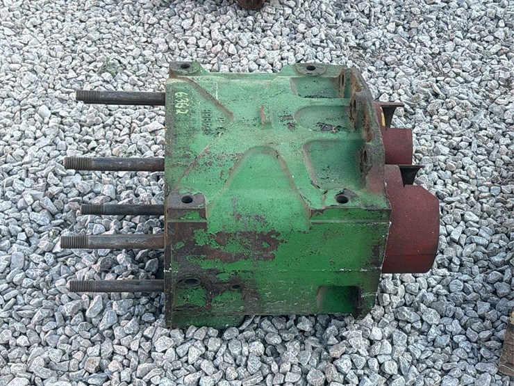 john-deere-model-g-block-image-3