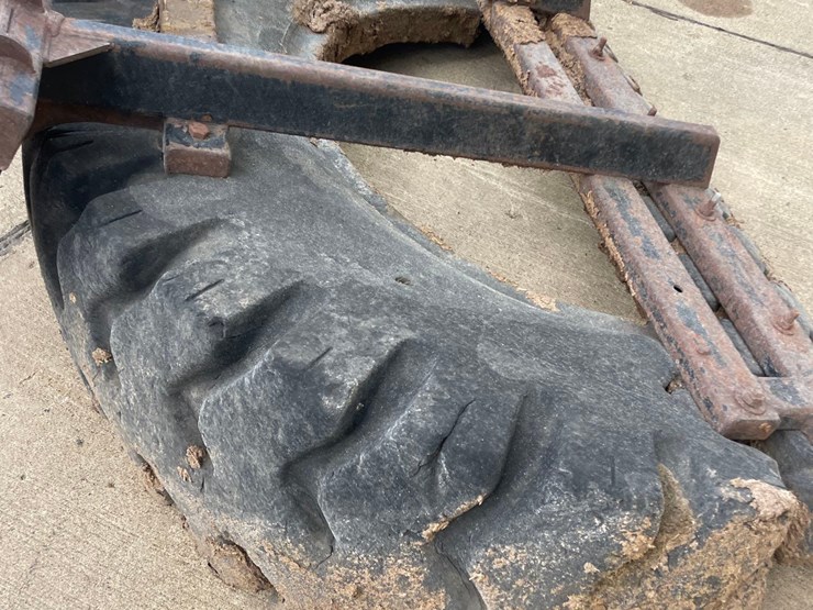 skidloader-8ft-tire-scraper-image-9