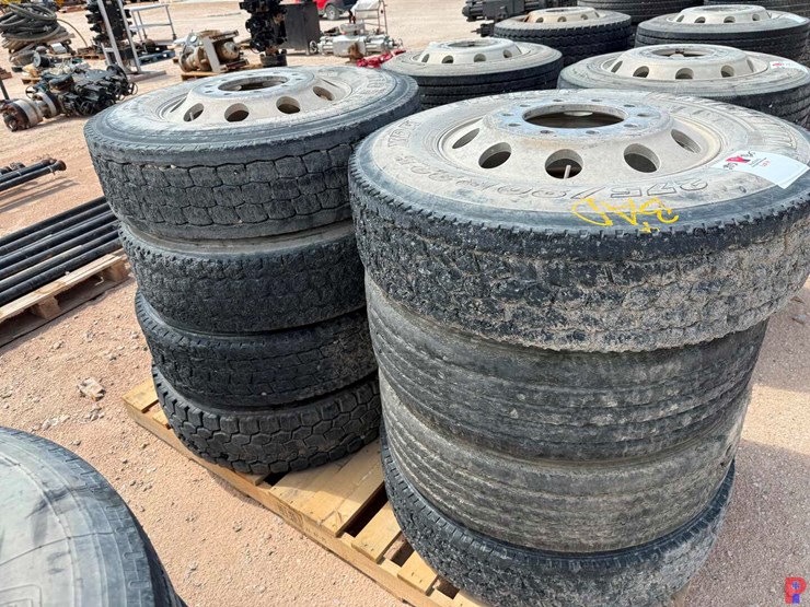 (8)-275/80r22.5-tires-w/-aluminum-/-steel-pilot-wheels-image-2
