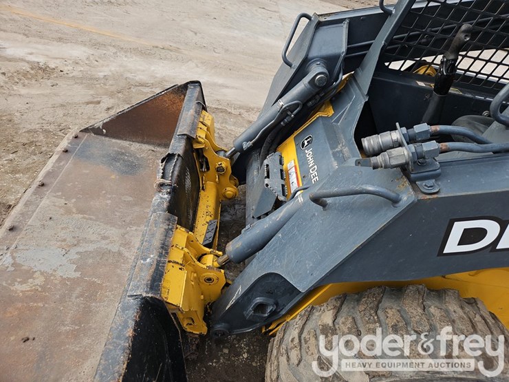 2016-deere-314g-image-12