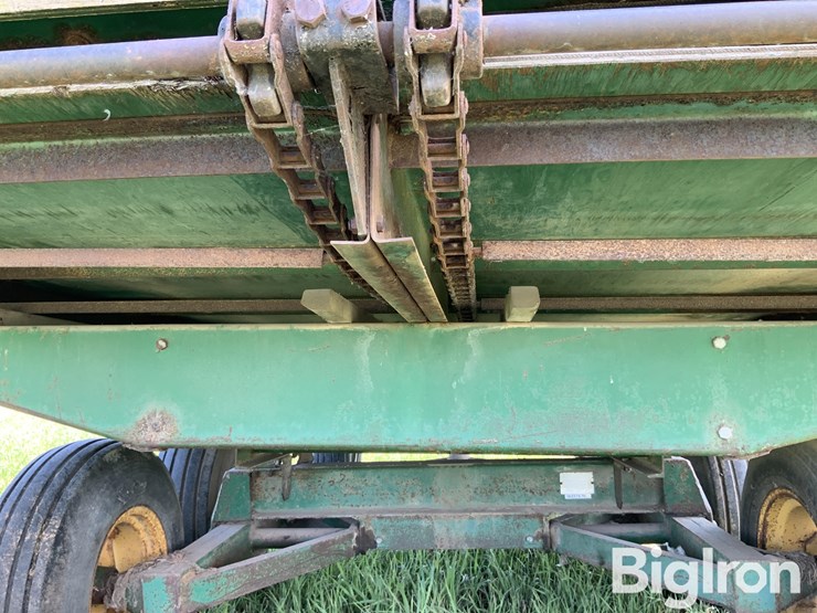 badger-t950-silage-wagon-image-19
