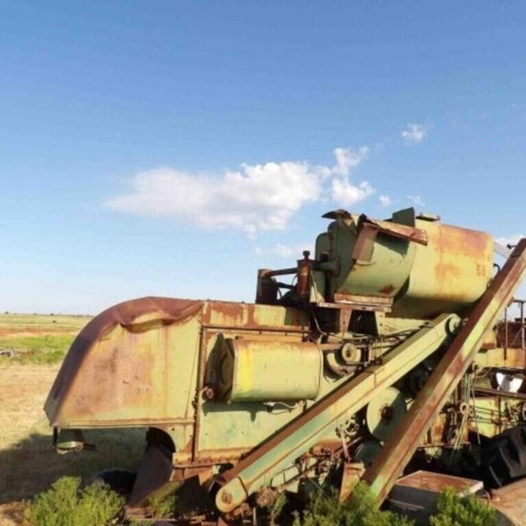 JOHN DEERE 55