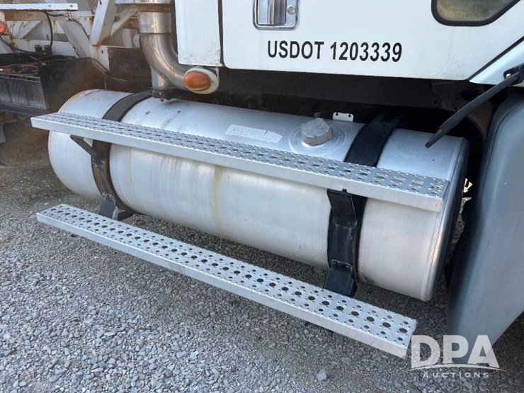 2007-freightliner-dry-tender-truck-(jn2725,-unit-108074)-image-25