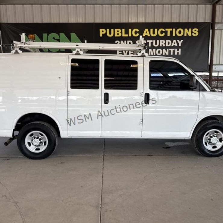 2014 CHEVROLET EXPRESS 2500