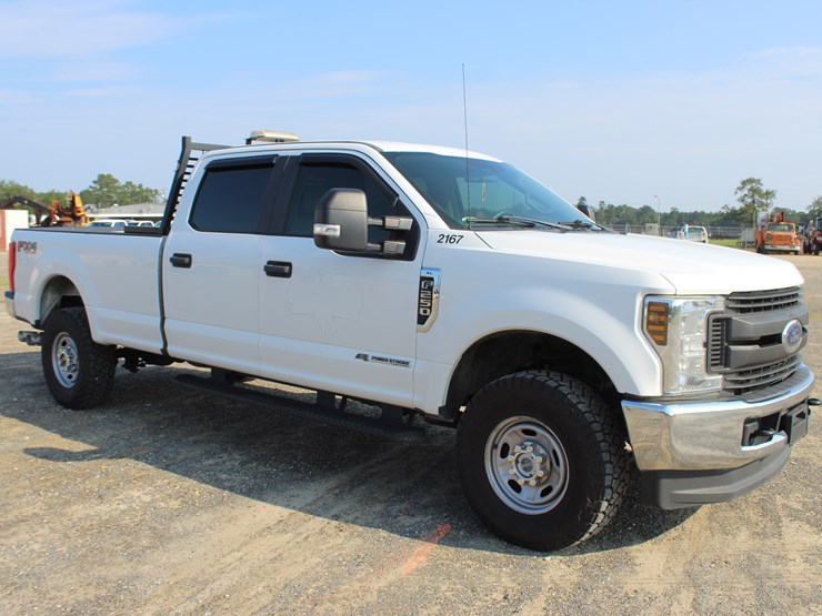 2017-ford-f250-xl-image-2