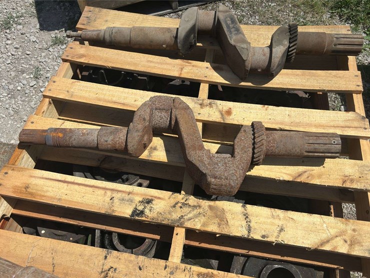 john-deere-model-a-crankshaft-image-1