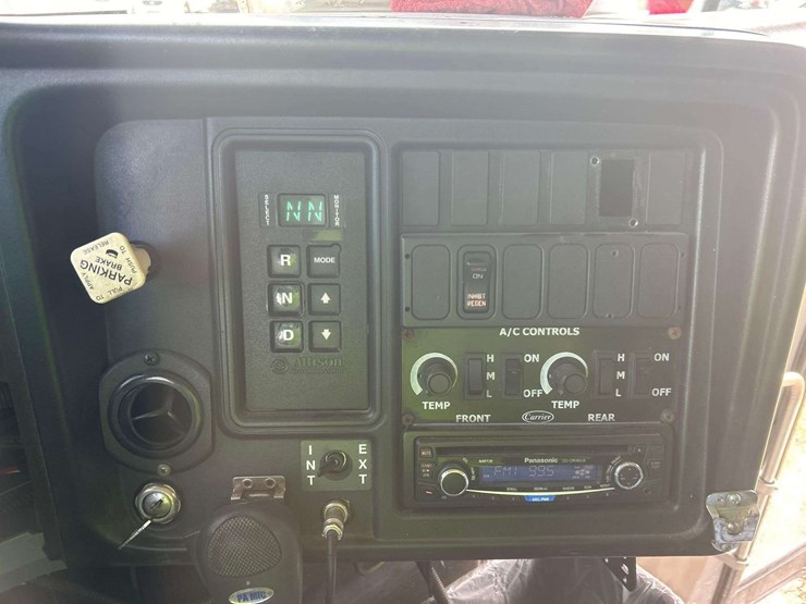 2009-ic-corporation-pb105-school-bus-image-17