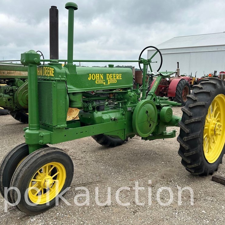 JOHN DEERE A