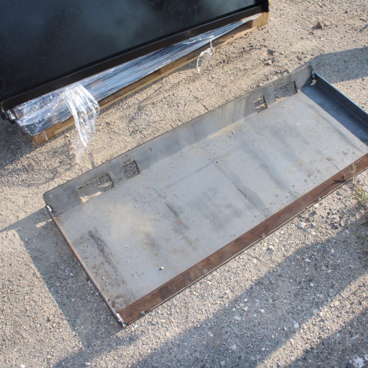 #4012 • Solid Full Weldable Quick Attach Blank Plates