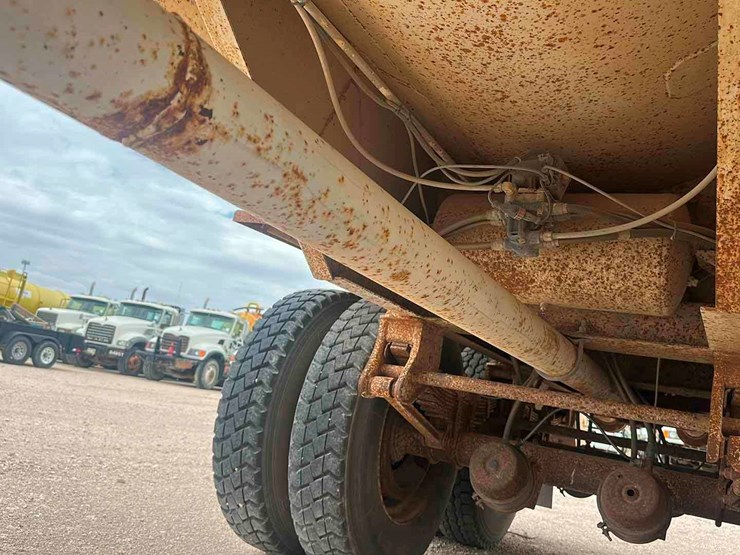2008-overland-tank-kill-trailer-image-6