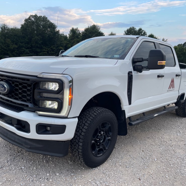 2023 FORD F250