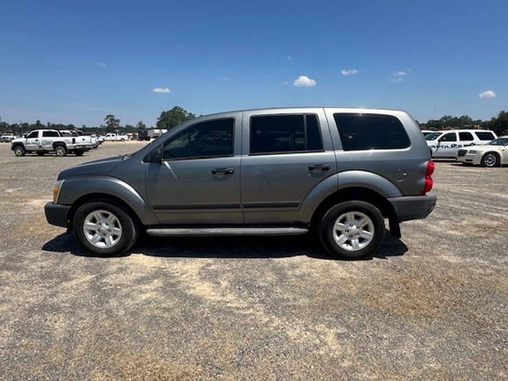2005-dodge-durango-image-5