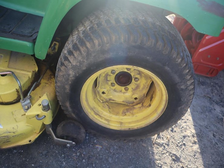 john-deere-345-image-13