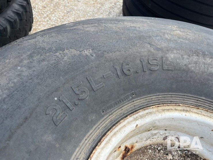 flotation-tires-(jn2730)-image-4