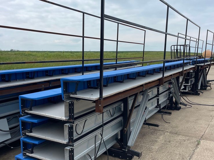 4-sections-of-bleachers-image-3