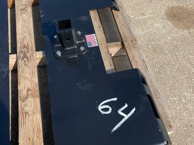 skidloader-receiver-hitch-plate-image-6