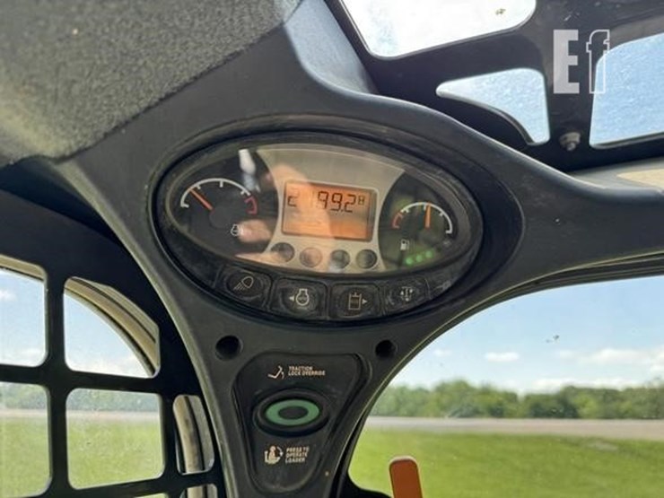 2019-bobcat-t770-image-39