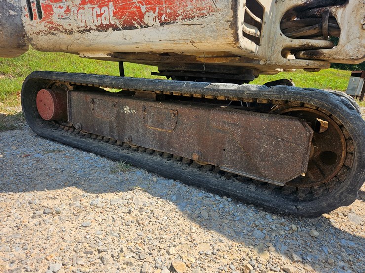 bobcat-325-image-96