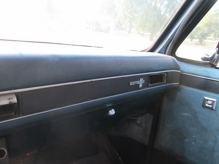 #19-•-#26805-•-1982-chevrolet-scottsdale-pickup-1gcgc24m5cj147797-image-30