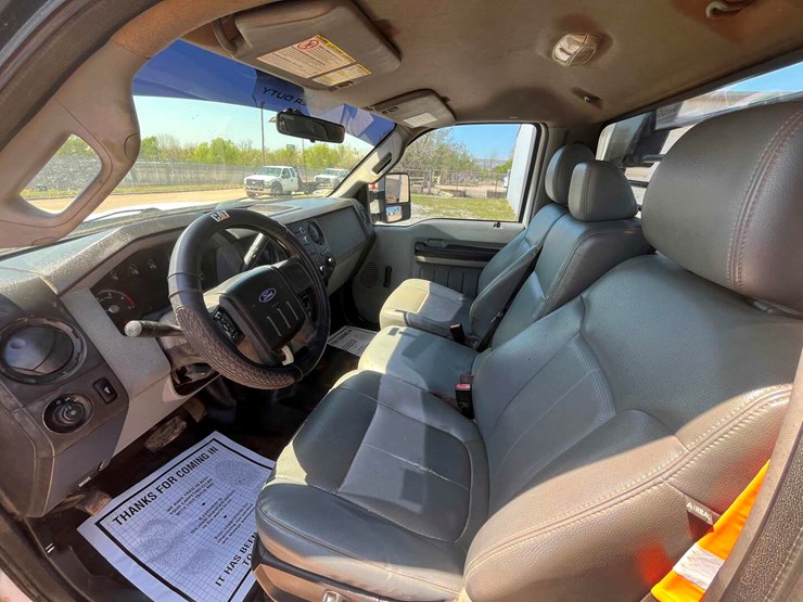 2011-ford-f450-image-7