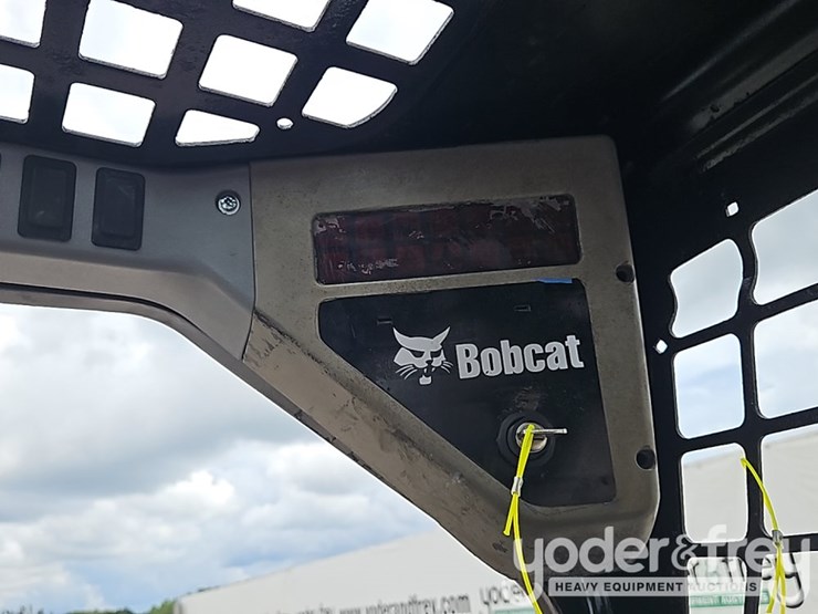 bobcat-s300-image-21