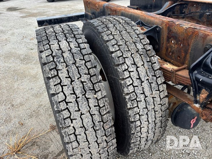 2007-international-durastar-4300-image-41