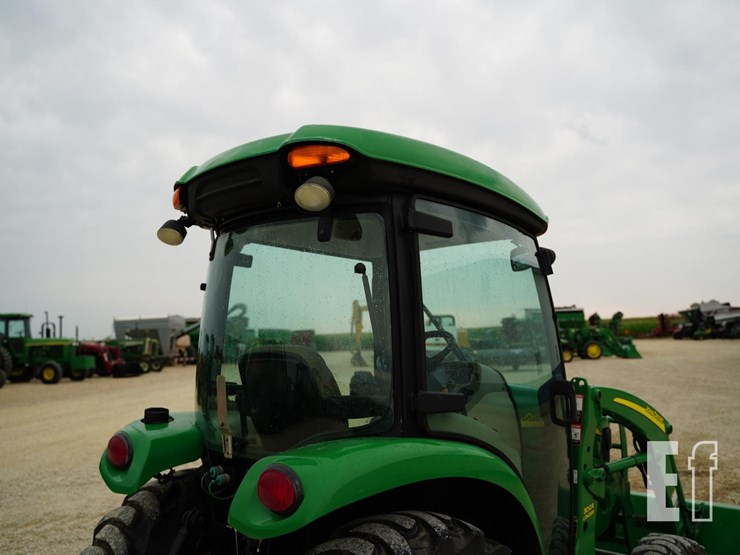 2007-john-deere-3320-image-26