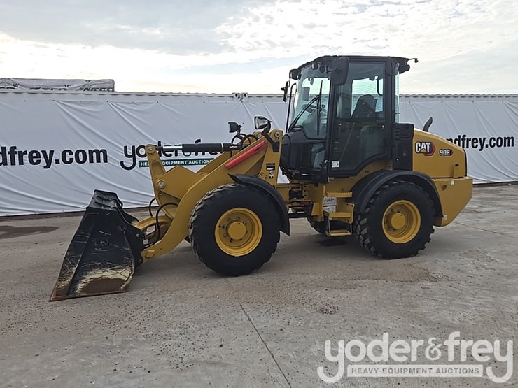 2023-caterpillar-908-image-2