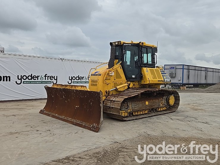 2020-komatsu-d61px-24-image-1