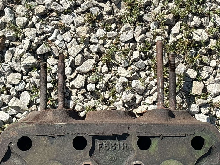 john-deere-model-g-head-image-2