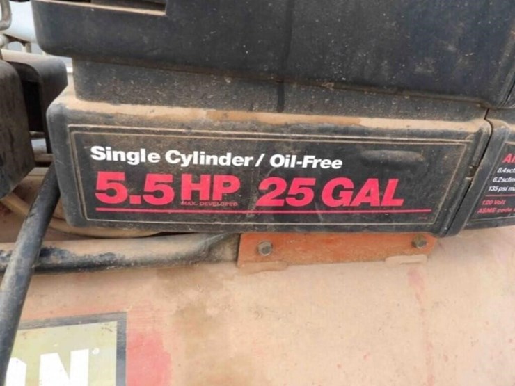 craftsman-25-gal-air-compressor-image-3