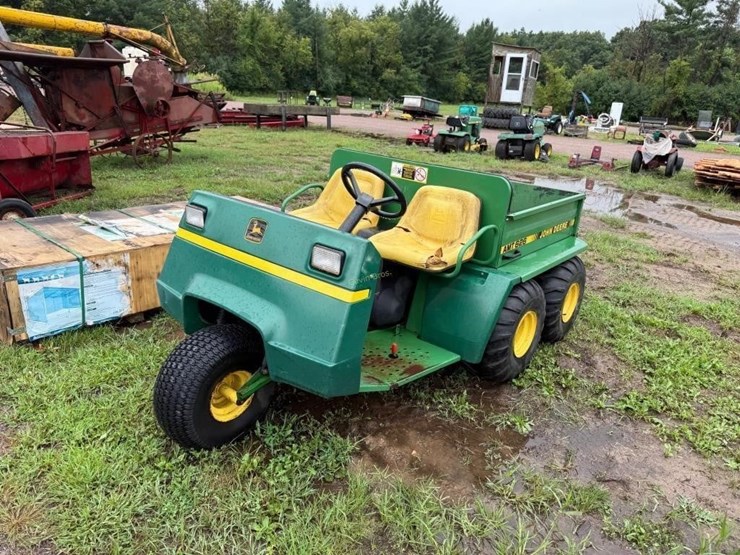 john-deere-gator-image-2
