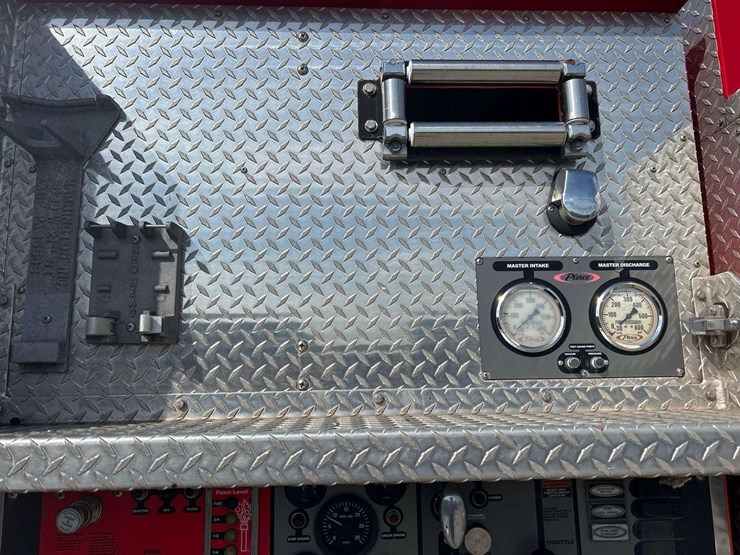 fire-truck-image-19