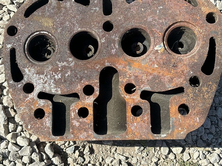 john-deere-model-g-head-image-14