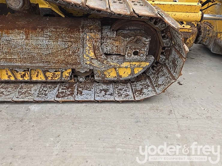 2020-komatsu-d61px-24-image-19